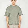 DRYKORN HUNT - Print T-shirt - Green
