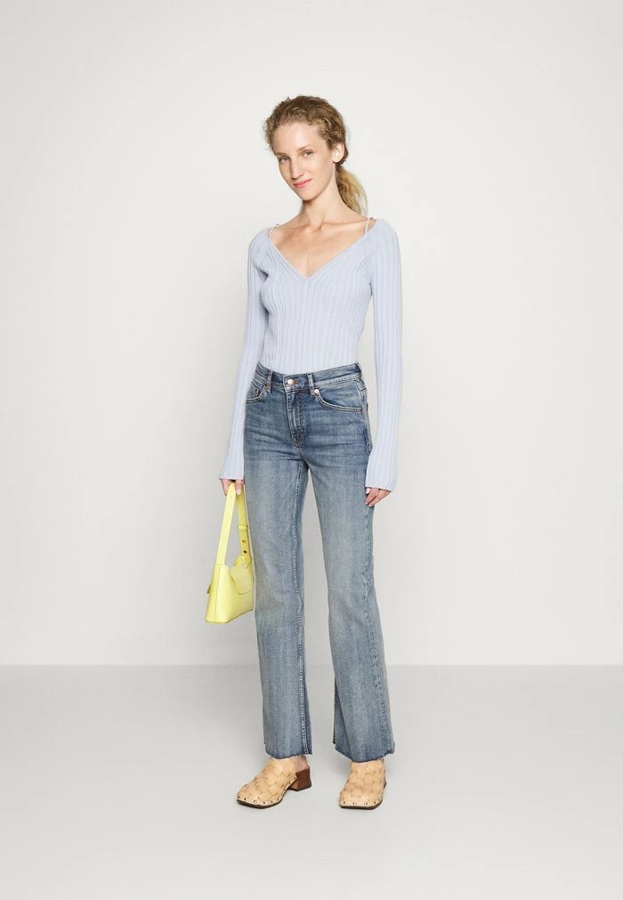 DRYKORN FAR - Flared Jeans - Blue - Image 2