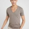 DRYKORN QUENTIN - Basic T-shirt - Oliv