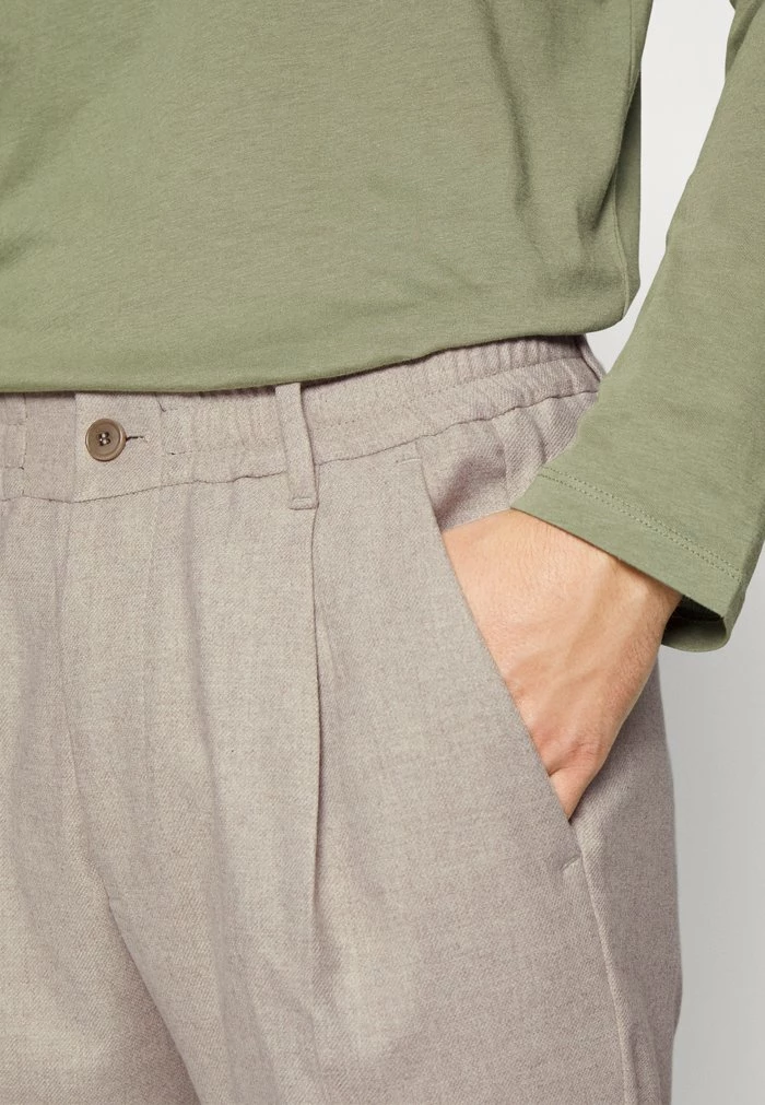 DRYKORN CHASY - Trousers - Brown - Image 6