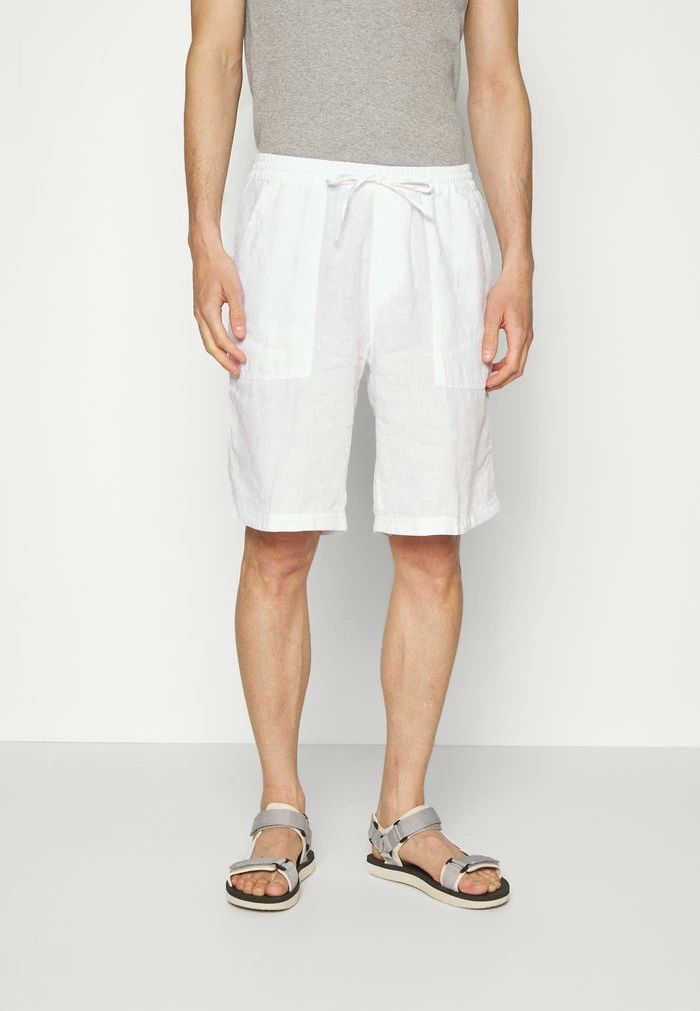 DRYKORN VADE - Shorts - White