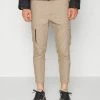 DRYKORN TEVO - Cargo Trousers - Brown