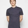 DRYKORN LOUIS - Basic T-shirt - Dark Blue