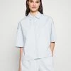 DRYKORN THERRY - Button-down Blouse - Blau