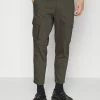 DRYKORN TEVO - Cargo Trousers - Green