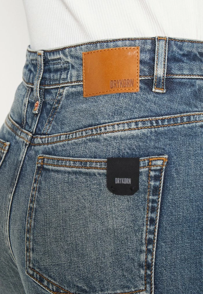 DRYKORN MOM - Relaxed Fit Jeans - Blue - Image 6