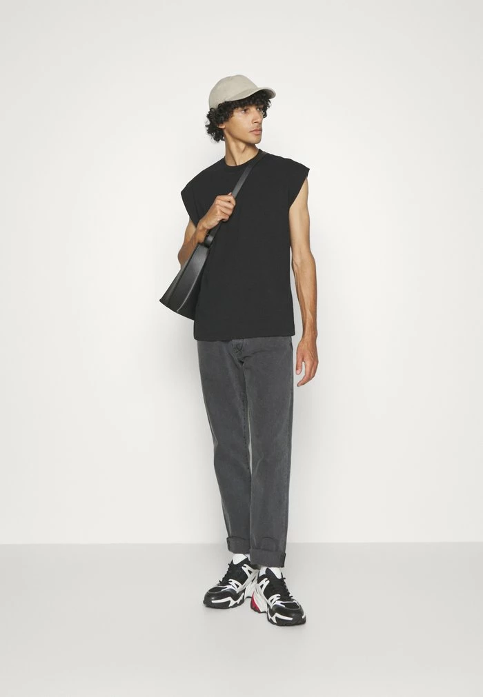 DRYKORN FRILI - Basic T-shirt - Black - Image 2