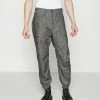 DRYKORN EKSTRO - Trousers - Grau