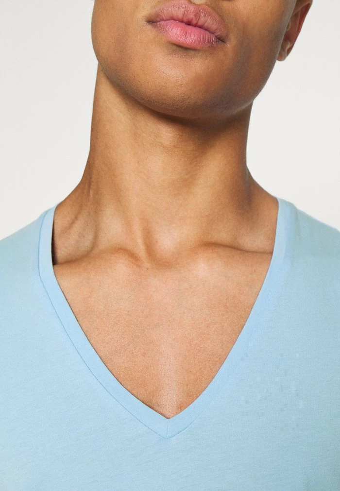 DRYKORN QUENTIN - Basic T-shirt - Blau - Image 6