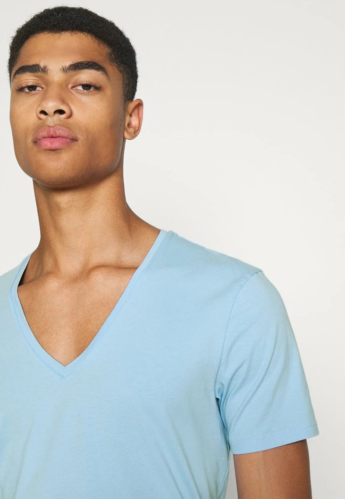 DRYKORN QUENTIN - Basic T-shirt - Blau - Image 4